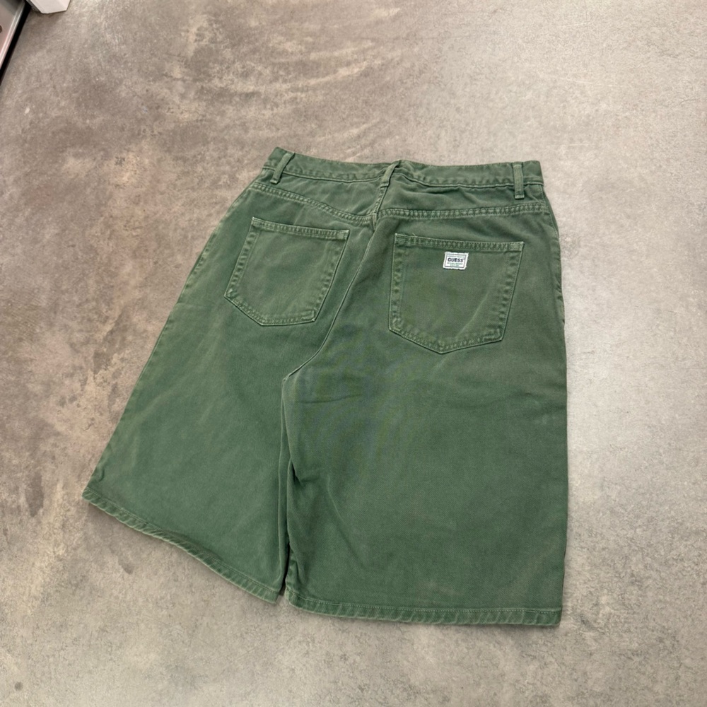 Guess Men's Green Cotton Shorts